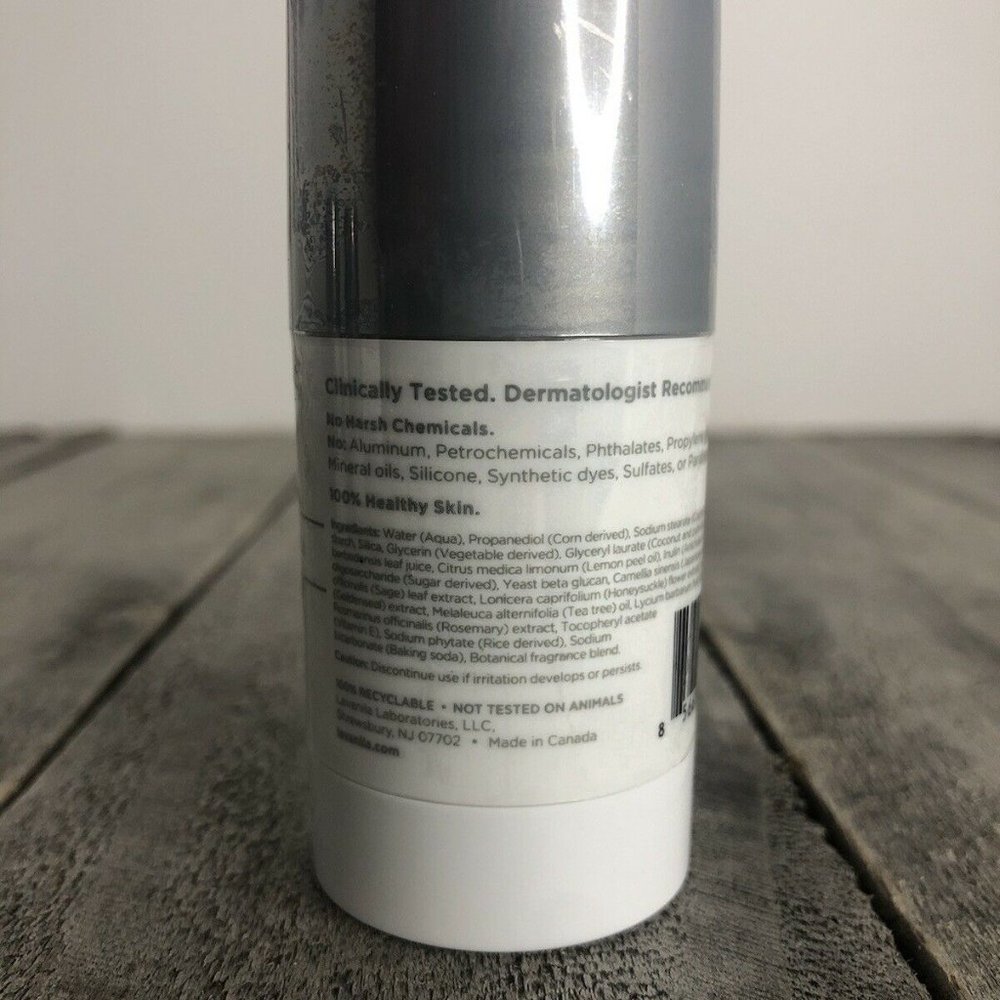 Lavanila The Healthy Deodorant Sport Luxe - Picture 3 of 4